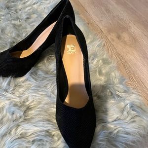 Women’s Joe jeans heels.